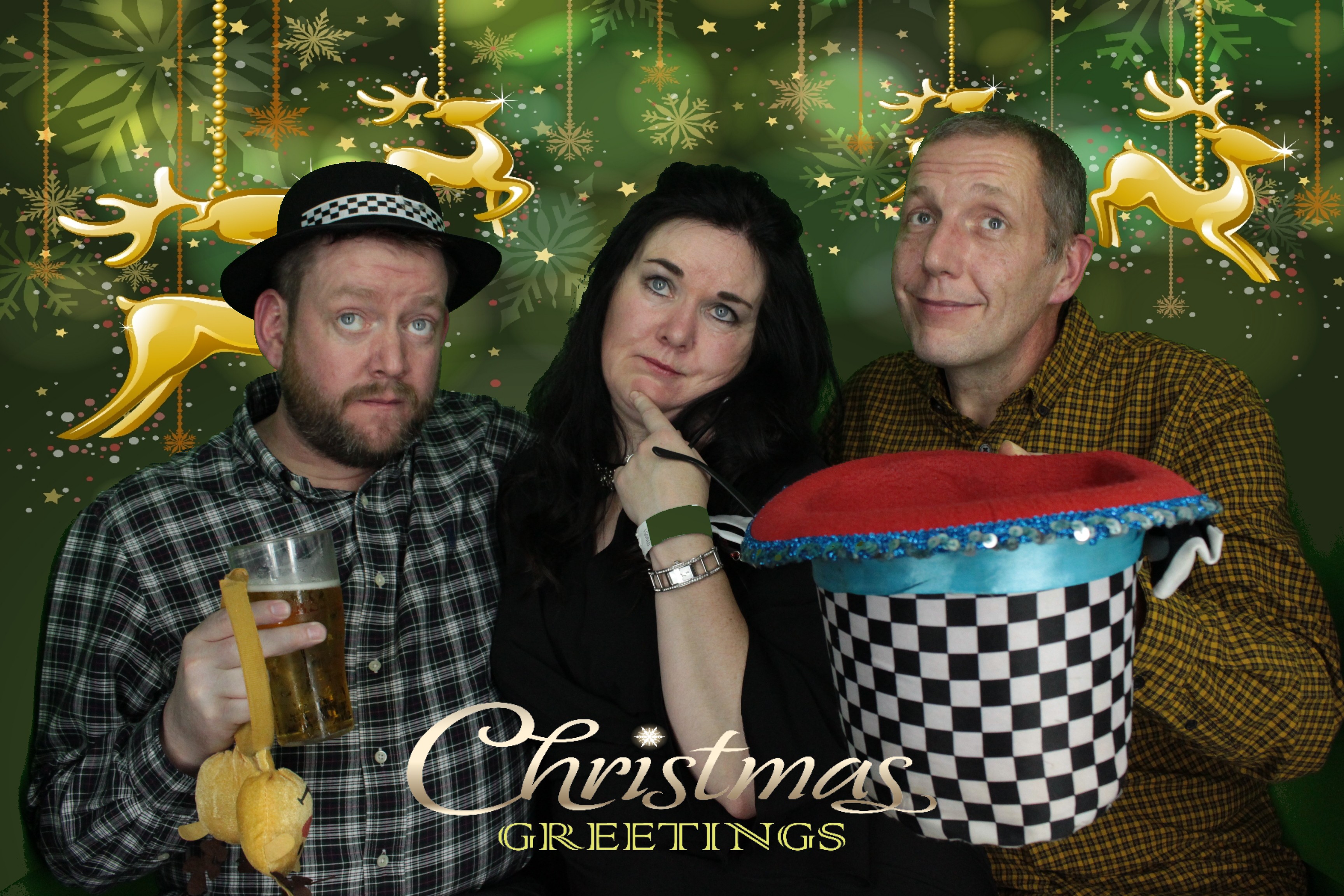 One Line Christmas Party | View more photos from the event at gallery.myphotoboothexperience.co.uk/u/MyPhotoBoothExperienceLtd/One-Line-Christmas-Party